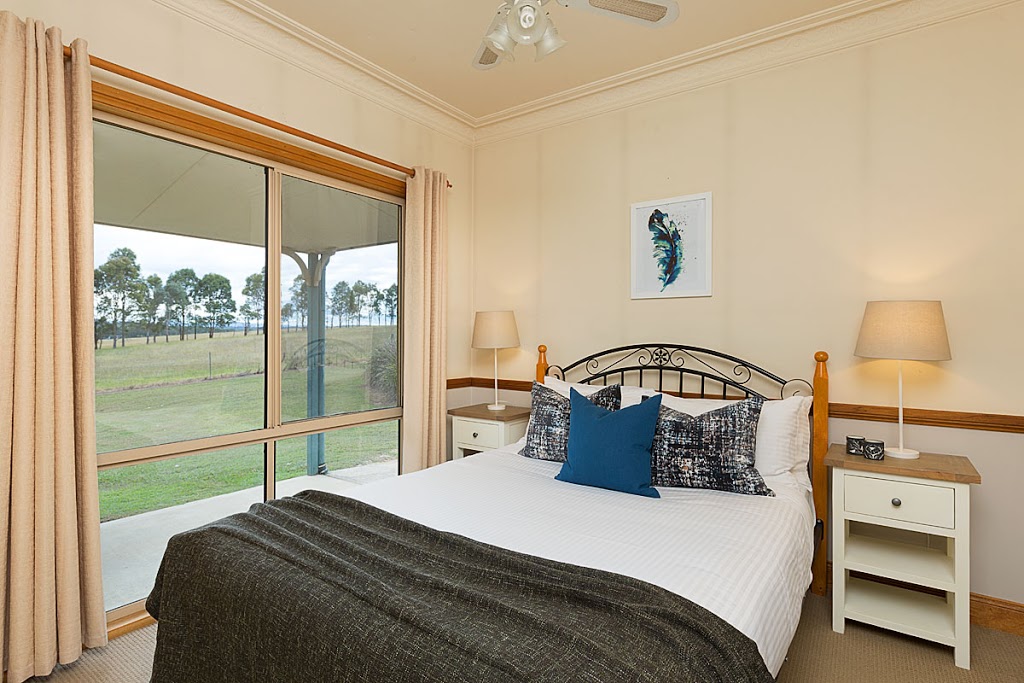 Windsors Edge Cottages | 1039 McDonalds Rd, Rothbury NSW 2320, Australia | Phone: 0477 010 010