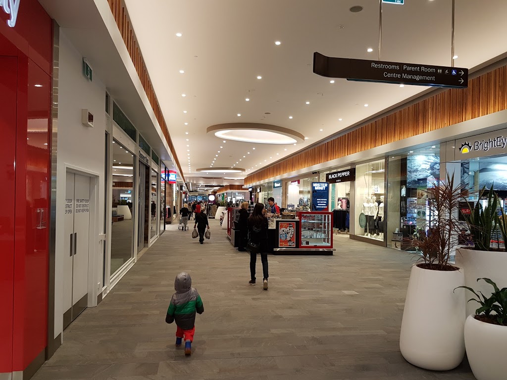 Halls Head Central | shopping mall | 14 Guava Way, Halls Head WA 6210, Australia | 0895237200 OR +61 8 9523 7200