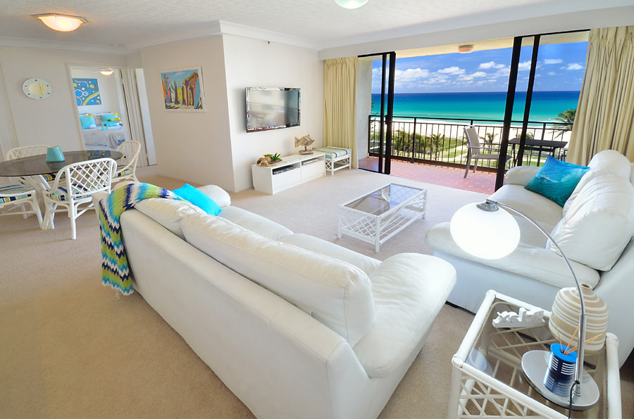 Blue Ocean Apartment - Holiday Accommodation - www.blueoceanapar | 6b/973 Gold Coast Hwy, Palm Beach QLD 4221, Australia | Phone: 0458 887 724