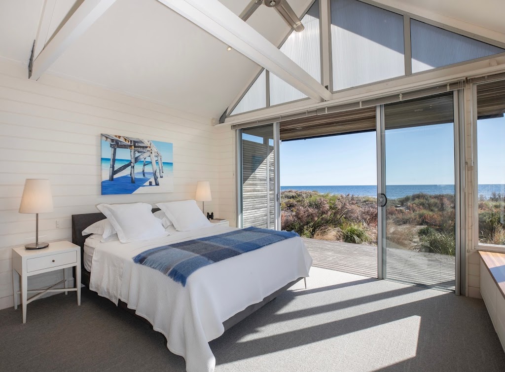 Cowrie Retreat | 16/21 Lady Bay Rd, Normanville SA 5204, Australia | Phone: 0419 390 530