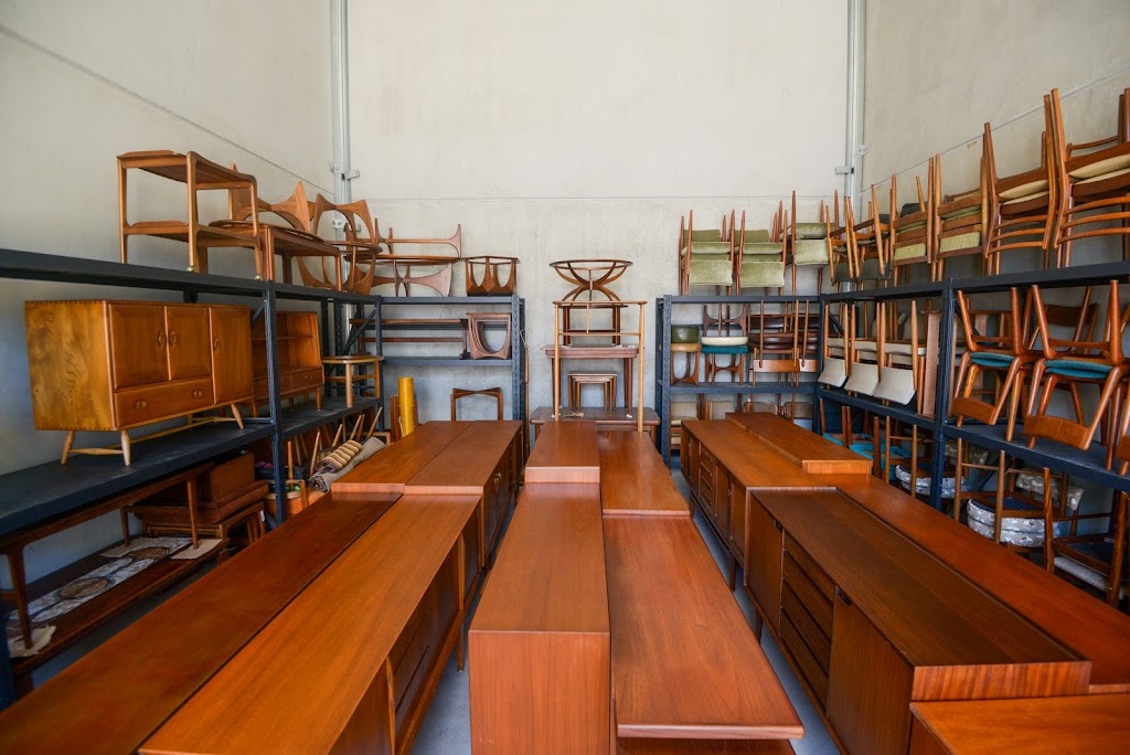 The Continuum - Mid Century Modern Furniture | 33 Orontes Cl, Sancrox NSW 2446, Australia | Phone: 0423 403 369