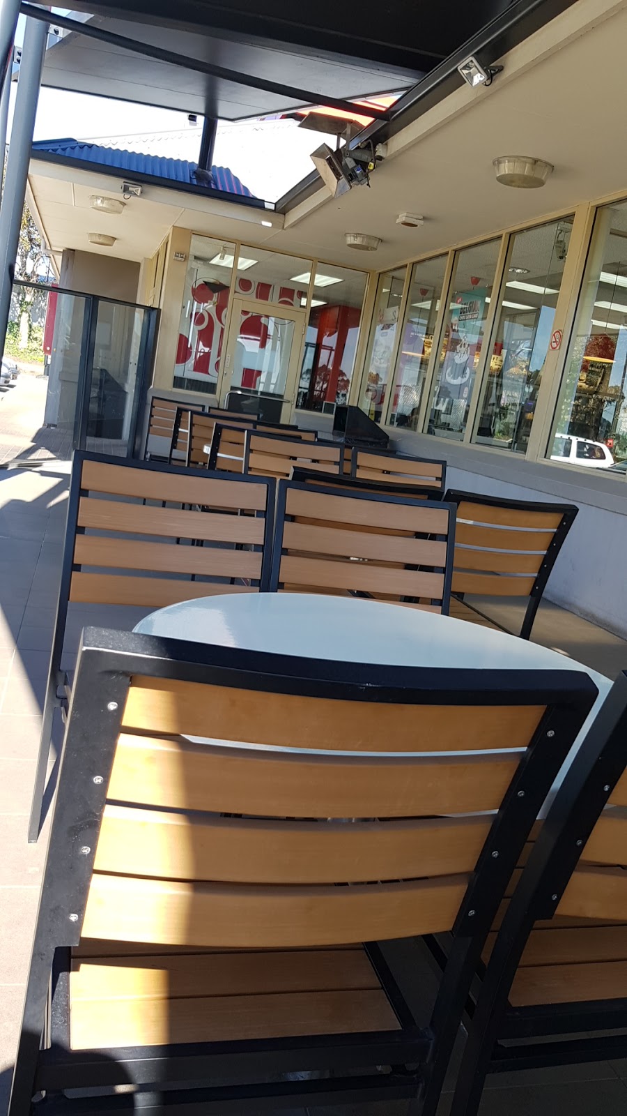 Hungry Jacks | restaurant | 1 Commercial Rd, Sheidow Park SA 5158, Australia | 0883222399 OR +61 8 8322 2399