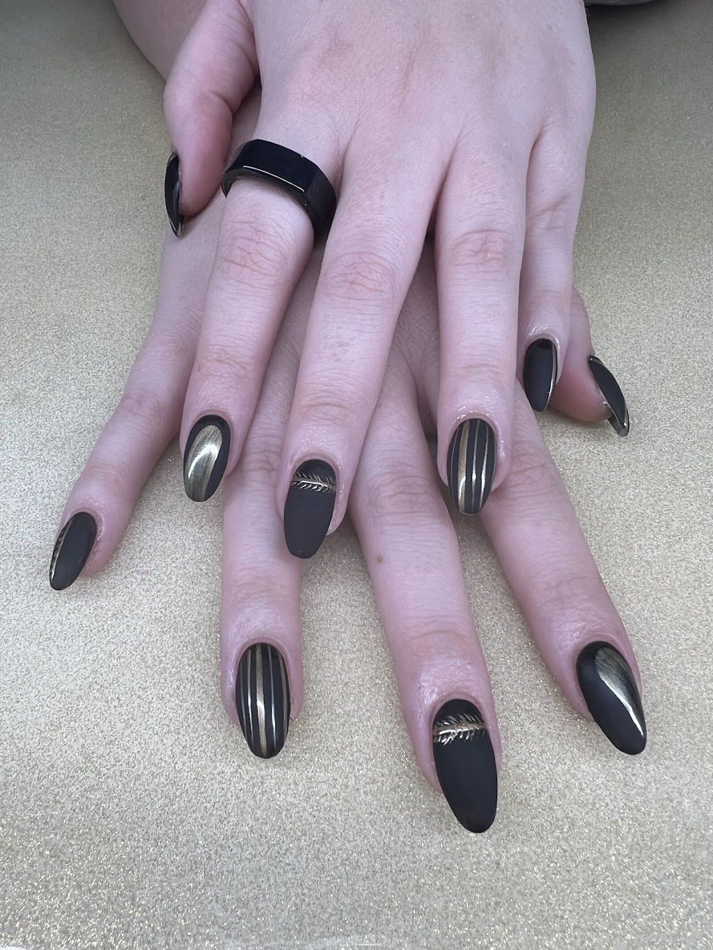 Zen Haus Nail Boutique | 24 Wattle St, Muswellbrook NSW 2333, Australia | Phone: 0401 594 953