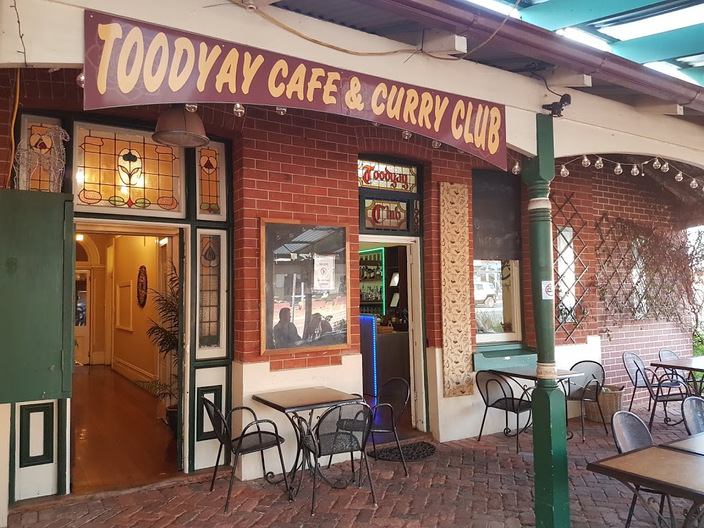 Toodyay Cafe & Curry Club | restaurant | 122B Stirling Terrace, Toodyay WA 6566, Australia | 0895745670 OR +61 8 9574 5670