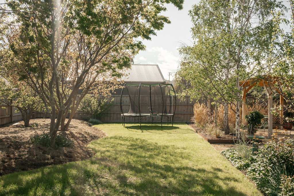 Little Forest Landscaping | 28 Lalwinya Rd, Mount Nelson TAS 7007, Australia | Phone: 0448 569 428