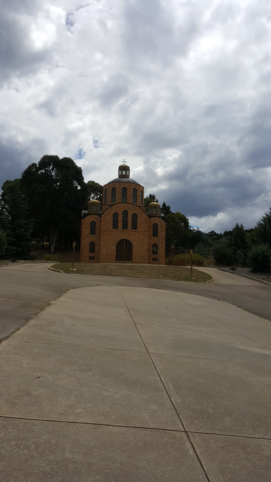 St. Volodymyrs Parish | church | 82 Archibald St, Lyneham ACT 2602, Australia | 0262472141 OR +61 2 6247 2141
