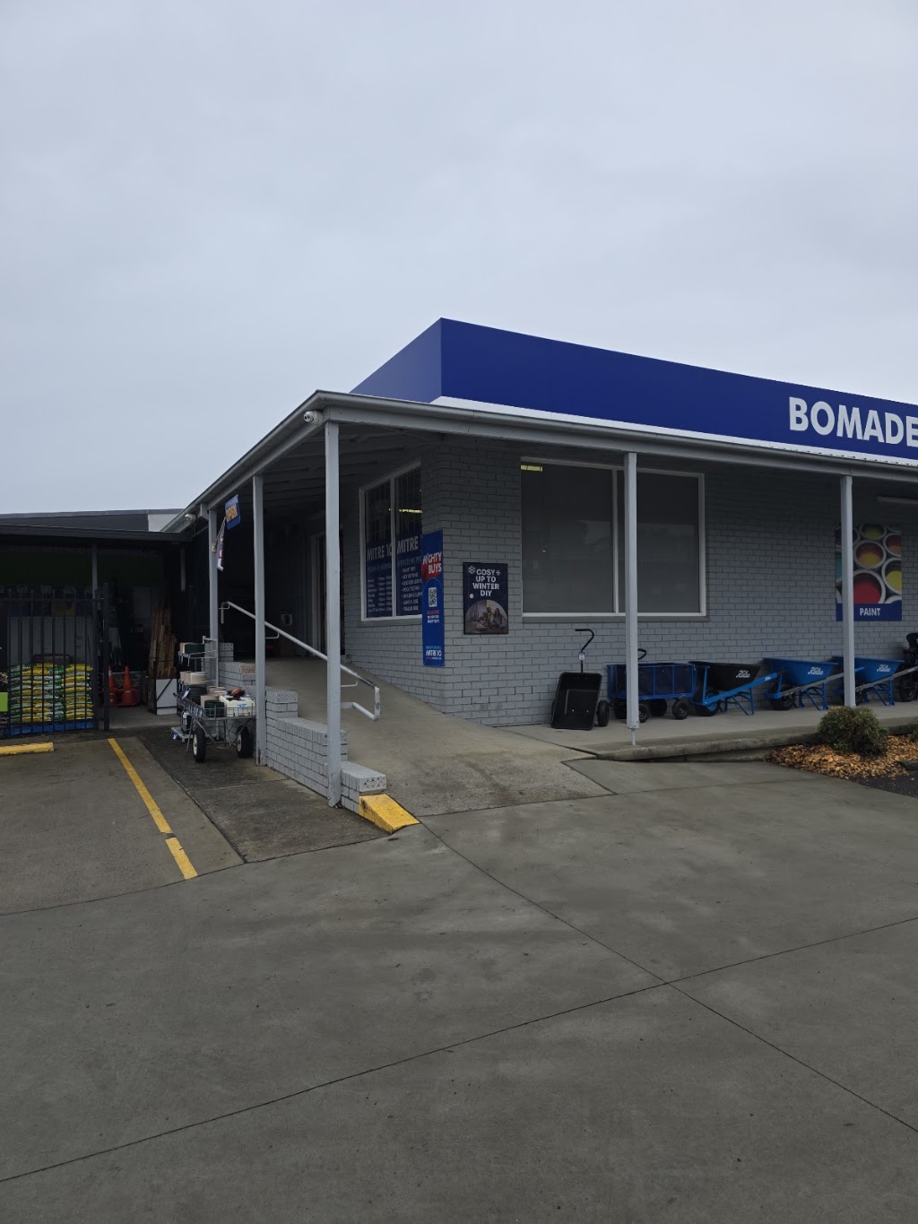 Bomaderry Mitre 10 | 54A Bolong Rd, Bomaderry NSW 2541, Australia | Phone: (02) 4421 7444
