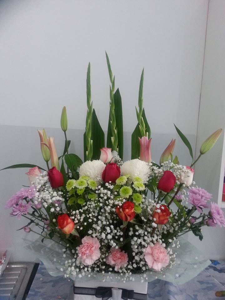 VIOLETS ARE BLUE Florist and Gifts | 2/534-536 The Horsley Dr, Smithfield NSW 2164, Australia | Phone: (02) 9724 2233