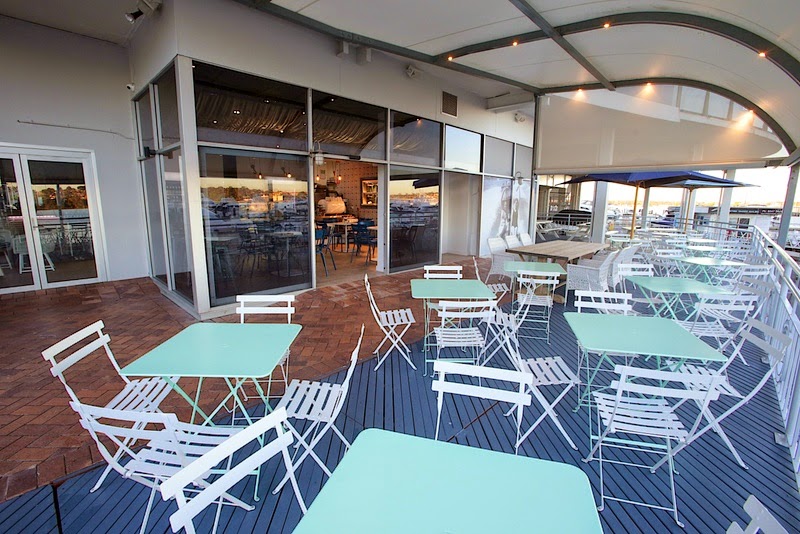 Baybreeze Cafe | restaurant | 2 Wellington St, Sans Souci NSW 2219, Australia | 0280470422 OR +61 2 8047 0422
