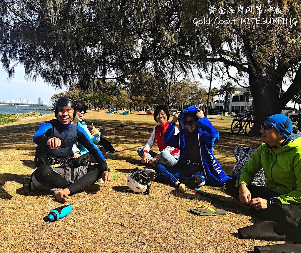 Gold Coast Kitesurfing | school | 14-20 Kavieng Cres, Runaway Bay QLD 4216, Australia | 0416304832 OR +61 416 304 832