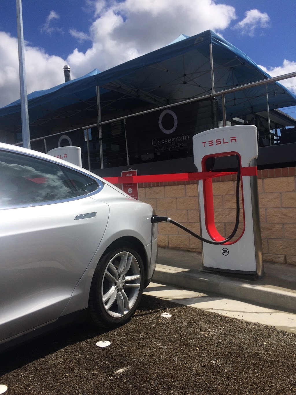 Tesla Supercharger |  | Cassegrain Wines, 10 Winery Dr, Port Macquarie NSW 2444, Australia | 0280152834 OR +61 2 8015 2834