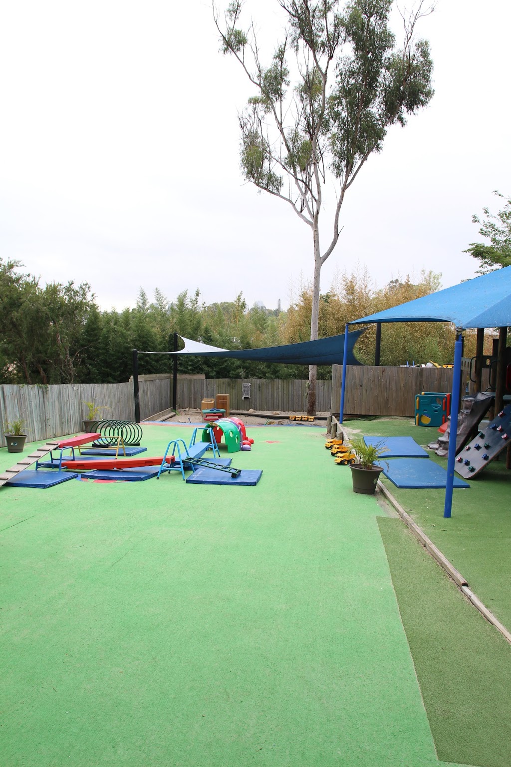 Community Kids Annerley | school | 25 Villa St, Annerley QLD 4103, Australia | 1800411604 OR +61 1800 411 604