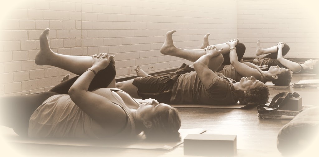 Bodyconnections Yoga | school | 23 Waimea Rd, Safety Bay WA 6169, Australia | 0895276449 OR +61 8 9527 6449