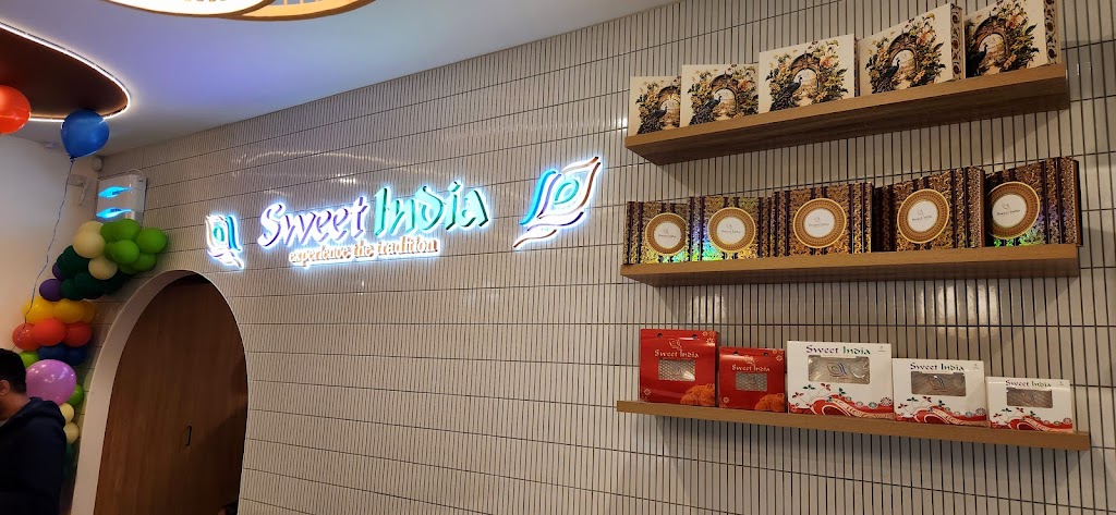 Sweet India Mambourin | 20 Resin St, Mambourin VIC 3024, Australia | Phone: (03) 9746 7234