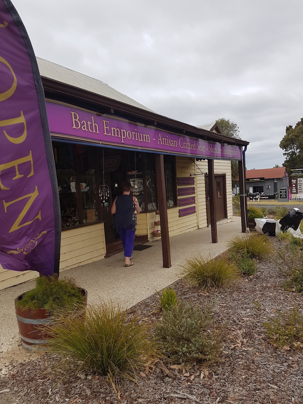 Moon Haven | store | 1/69 Bussell Hwy, Cowaramup WA 6284, Australia | 1800005059 OR +61 1800 005 059