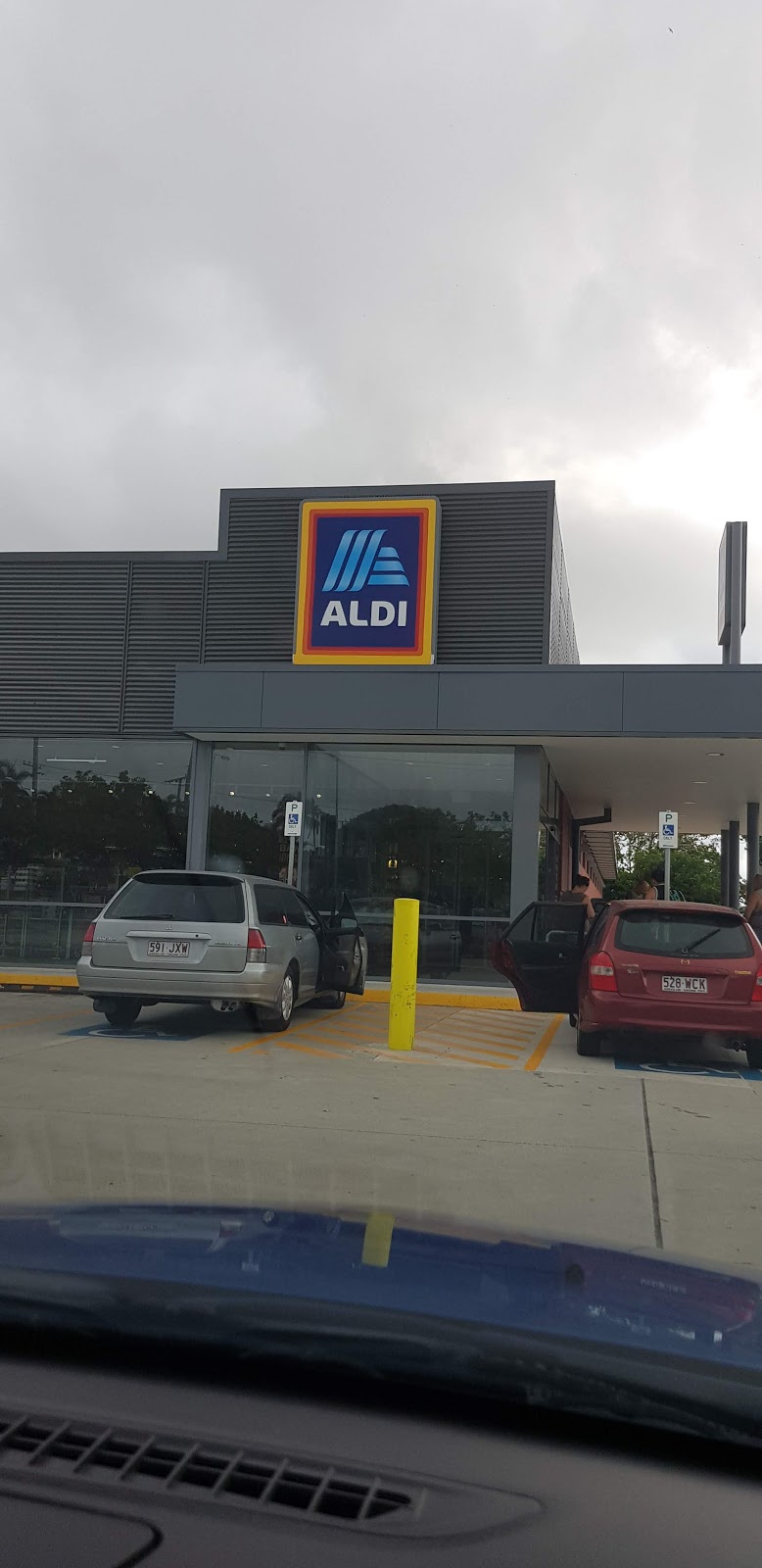 ALDI Kippa Ring | supermarket | 212 Anzac Ave, Kippa-Ring QLD 4021, Australia