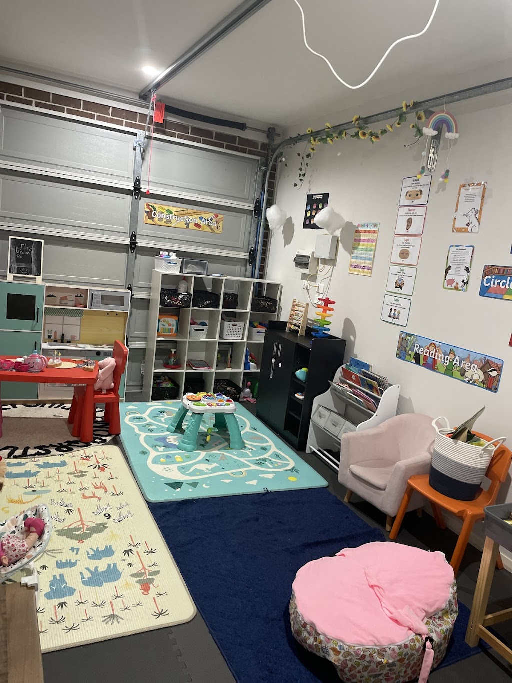 Happy Days Family Day Care | 6 Umbra St, Schofields NSW 2762, Australia | Phone: 0431 155 117
