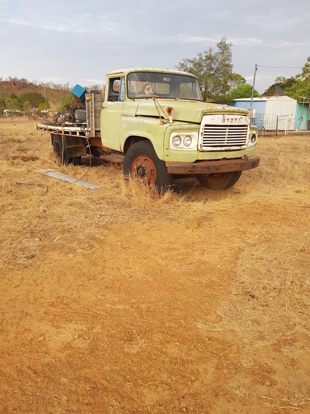 Chillagoe Cabins and Tours | lodging | 71 Queen St, Chillagoe QLD 4871, Australia | 0740947206 OR +61 7 4094 7206