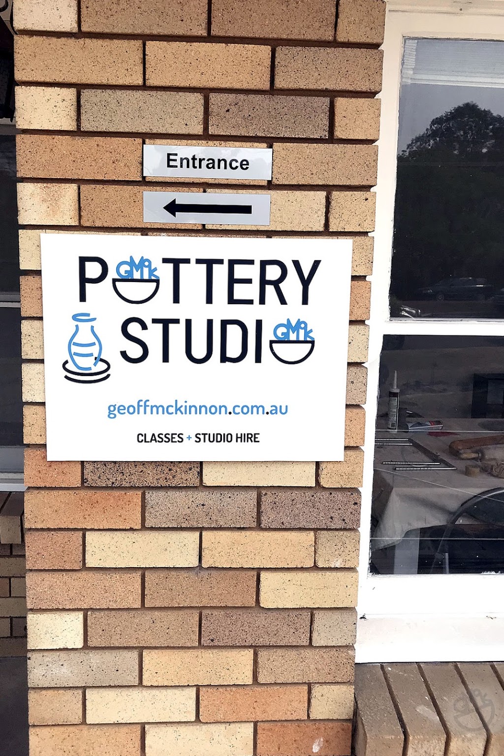 Geoff McKinnon Pottery Studio | 20 Wilson Cres, Narellan NSW 2567, Australia | Phone: (02) 8008 0042