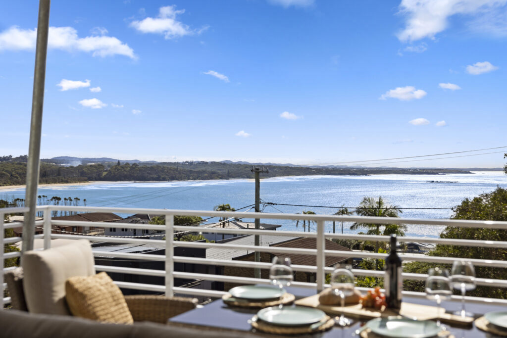 Tea Trees Woolgoolga | Unit 1/28 Ocean St, Woolgoolga NSW 2456, Australia | Phone: (02) 5606 3767