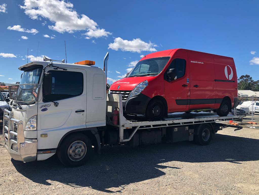 Moorebank towing service | Yulong Cl, Moorebank NSW 2170, Australia | Phone: (02) 9821 2999