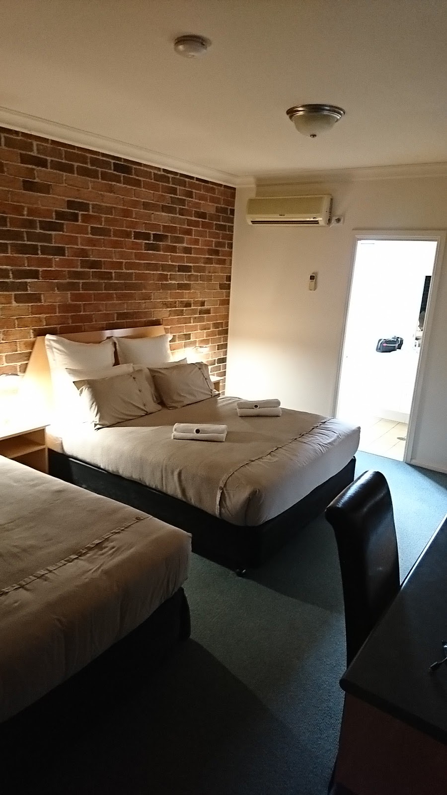 Inverell Terrace Motor Lodge | lodging | 28 Warialda Rd, Inverell NSW 2360, Australia | 0267225200 OR +61 2 6722 5200
