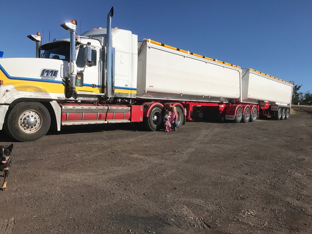 Country Haulage Pty Ltd | moving company | Racecourse Rd, Somerton NSW 2340, Australia | 0407754359 OR +61 407 754 359