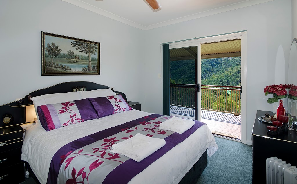 Whispering Pines Bush Retreat | park | 1034 Lowes Creek Rd, Quipolly NSW 2343, Australia | 0427669510 OR +61 427 669 510