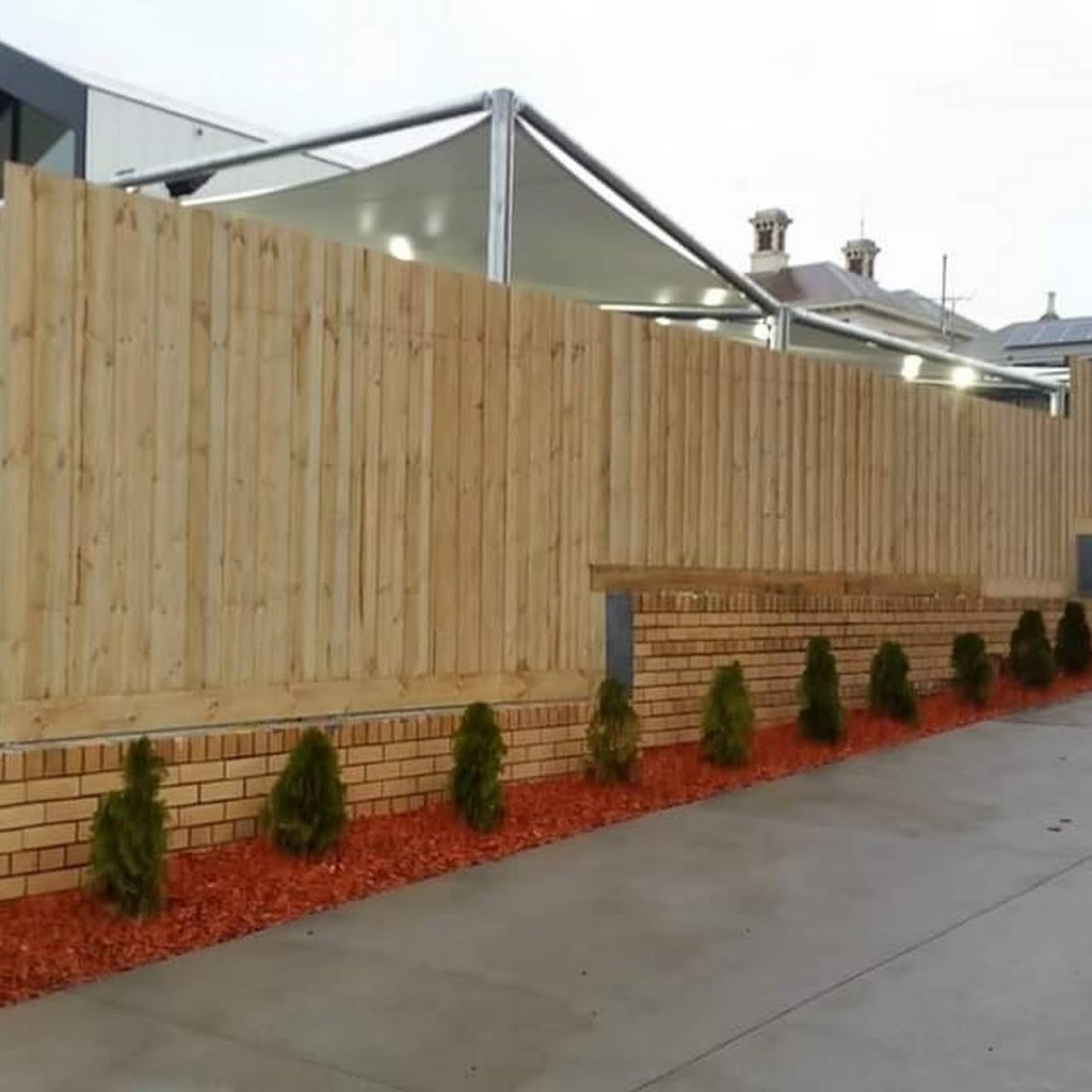 Jules Fencing Decking Pergola | 66 Jollys Rd, Teesdale VIC 3328, Australia | Phone: 0410 777 214