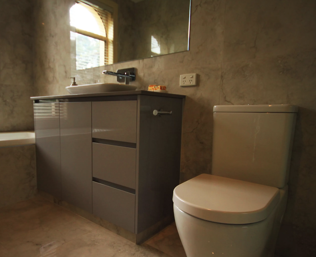 Peter Conlan Bathrooms | Birdwood St, Parkdale VIC 3195, Australia | Phone: 0422 786 701