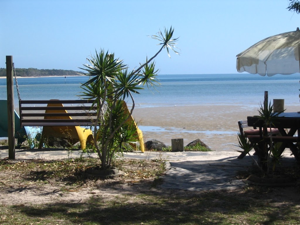 Bayview on the Beach | lodging | 1 Dudley St (formerly, 56 Esplanade, Burrum Heads QLD 4659, Australia | 0741295166 OR +61 7 4129 5166