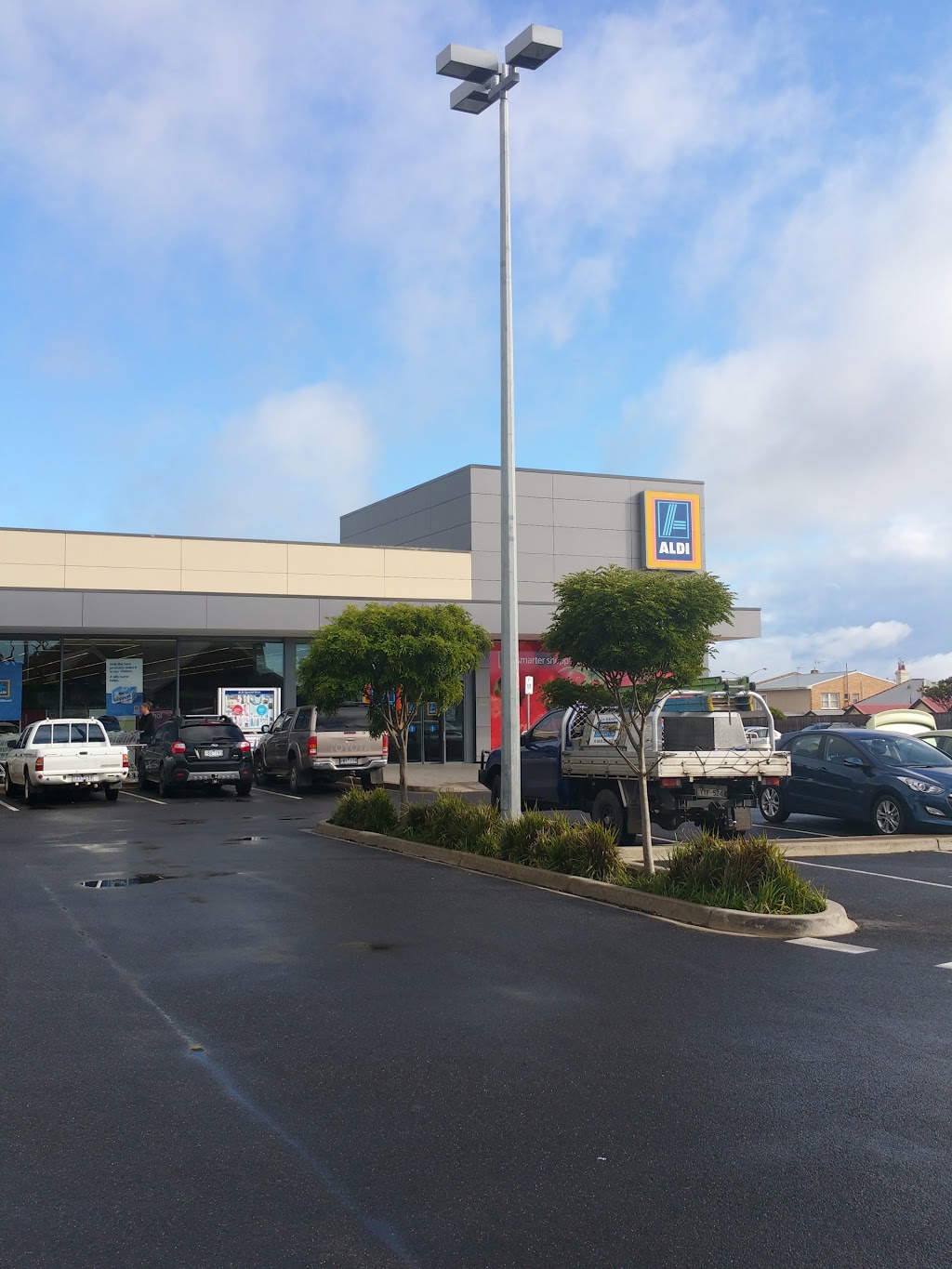 ALDI Portland | supermarket | 29 Henty St, Portland VIC 3305, Australia