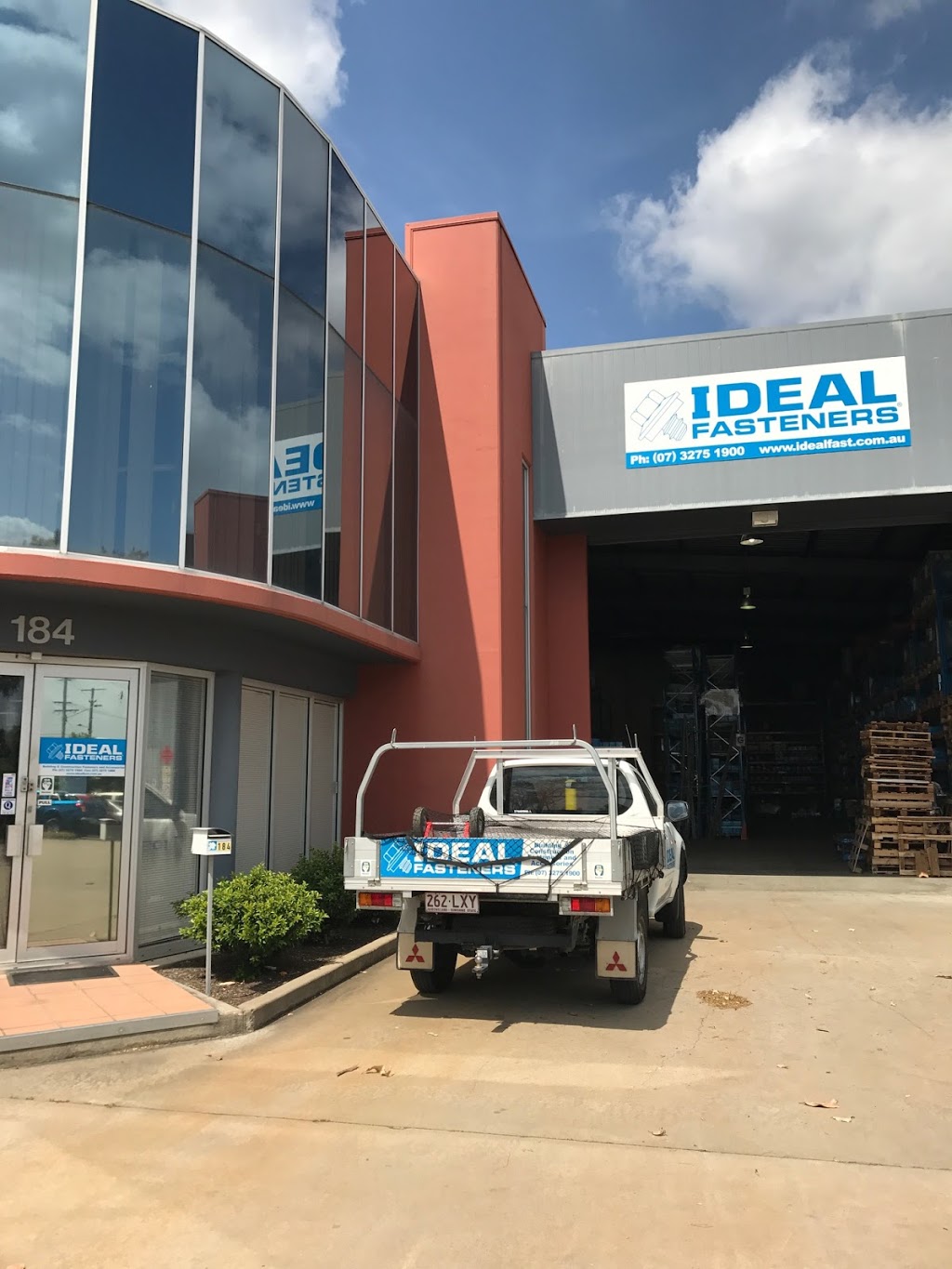 Ideal Fasteners | store | 184 Kerry Rd, Archerfield QLD 4108, Australia | 0732751900 OR +61 7 3275 1900