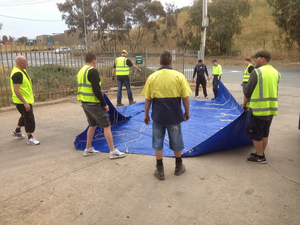 G&L Heavy Vehicle Driving Centre | 4 Hines Rd, Wingfield SA 5013, Australia | Phone: (08) 8359 0099