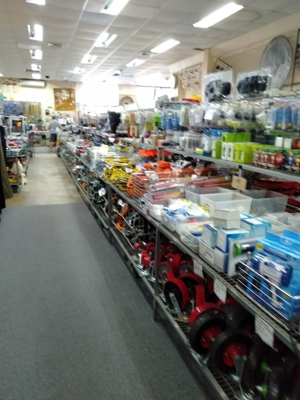 FJs Discount Tools | hardware store | 919 - 921 Point Nepean Rd, Rosebud VIC 3939, Australia | 0359865959 OR +61 3 5986 5959