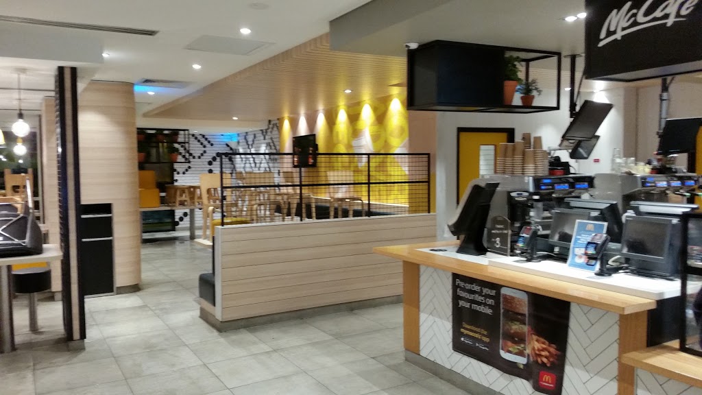 McDonalds Heatherbrae | cafe | 373 Pacific Hwy, Heatherbrae NSW 2324, Australia | 0249877613 OR +61 2 4987 7613