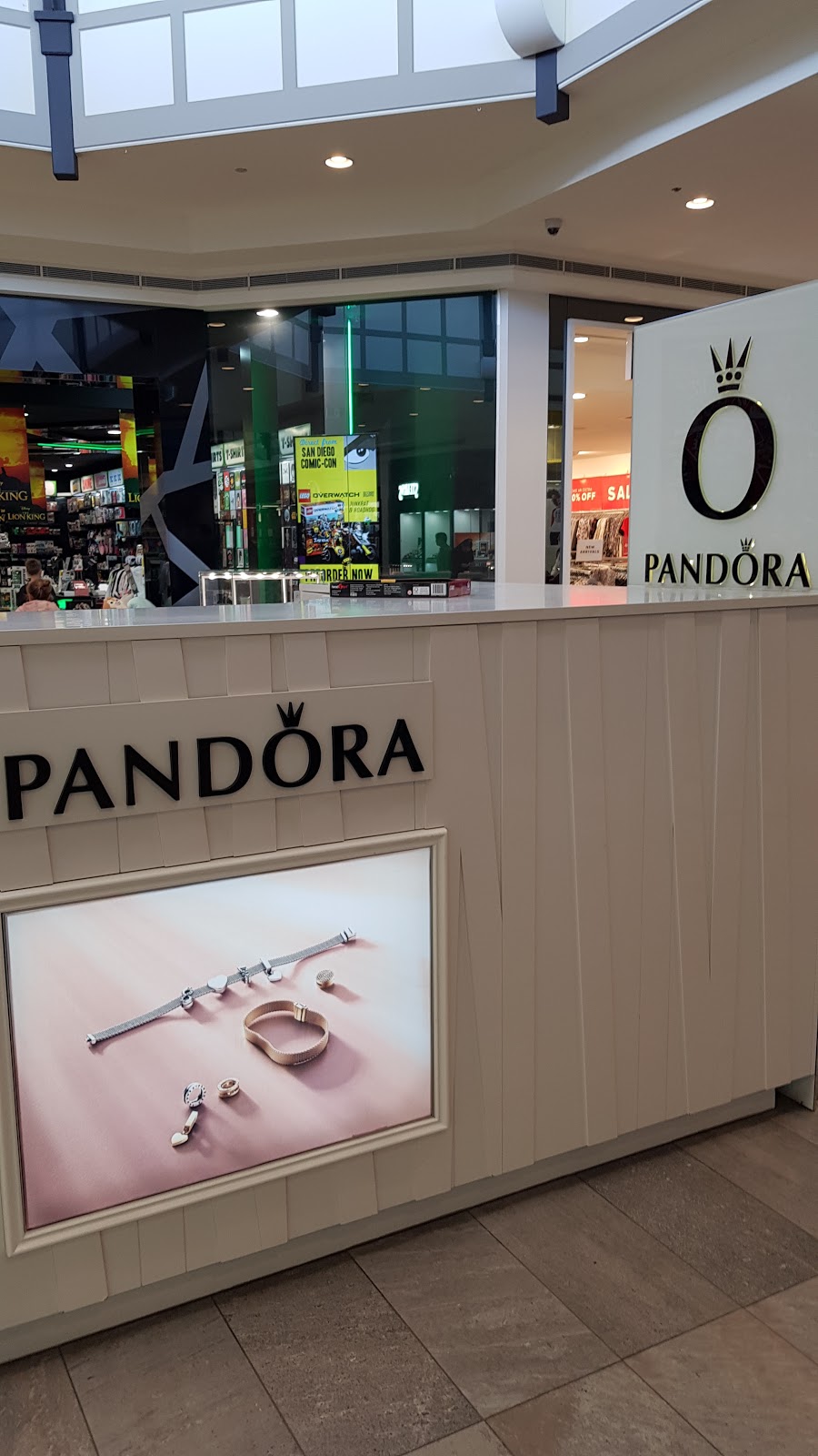 Pandora Bendigo | jewelry store | K009 Bendigo Marketplace, 116-120 Mitchell St, Bendigo VIC 3550, Australia | 0354430622 OR +61 3 5443 0622