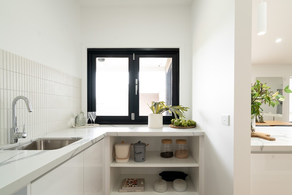 Aston Homes - Exford Waters Display Home Centre | 13 Riversdale Bvd, Weir Views VIC 3338, Australia | Phone: 0417 990 999