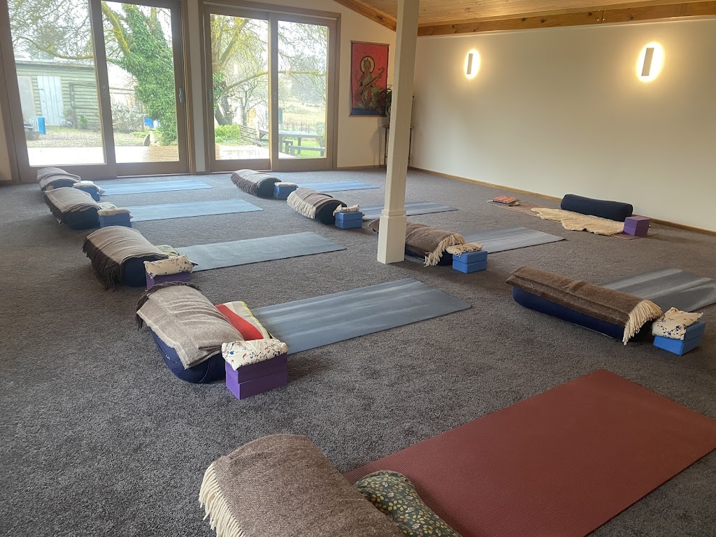 Tara Springs Retreat Centre | 16 Pennos Rd, Taradale VIC 3447, Australia | Phone: 0432 861 548