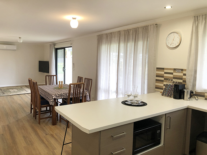 Mellee Cottage | 14 Cope St, Scarsdale VIC 3351, Australia | Phone: 0417 033 774
