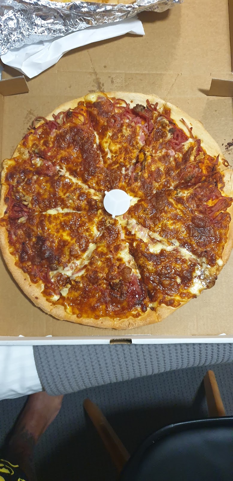 Crazy Joes Pizza | meal takeaway | 3/427 Esplanade, Torquay QLD 4655, Australia | 0466158776 OR +61 466 158 776