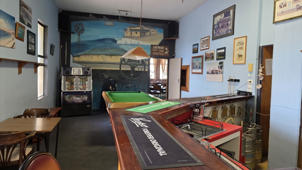 Penong Hotel | Eyre Hwy, Penong SA 5690, Australia | Phone: (08) 8625 1050