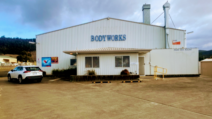 Star bodyworks | car repair | 8 Lamb Pl, Cambridge TAS 7170, Australia | 0401644504 OR +61 401 644 504
