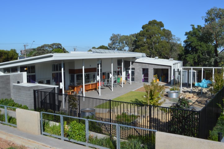 Para Hills Child Parent Centre | school | 2 Frances Ave, Para Hills SA 5096, Australia | 0882643242 OR +61 8 8264 3242