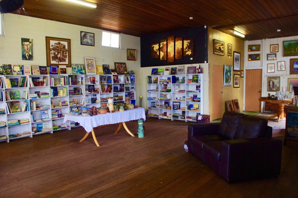Rafters Of Harrisville | book store | 31 Queen St, Harrisville QLD 4307, Australia | 0490950083 OR +61 490 950 083