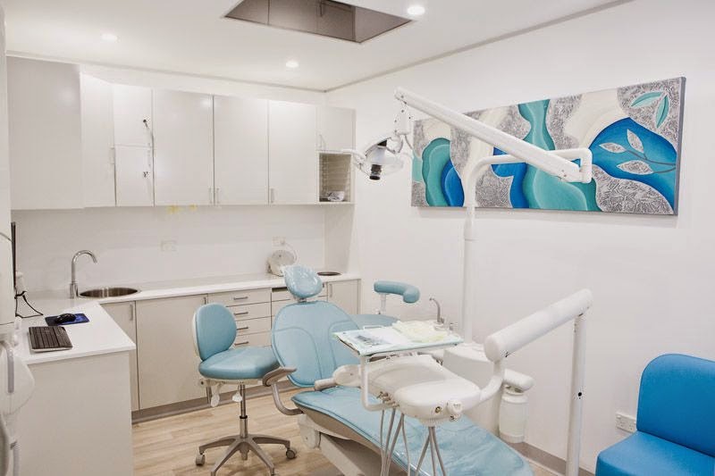 Australian Oral Health Centre | dentist | 1b/14 Anella Ave, Castle Hill NSW 2154, Australia | 0297614777 OR +61 2 9761 4777