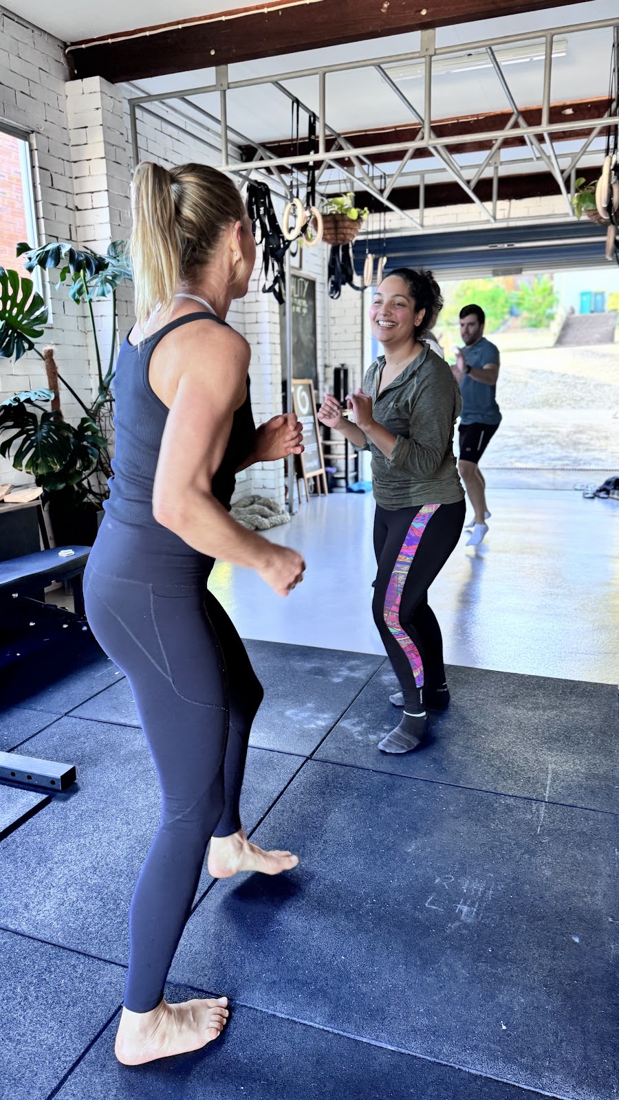 Meditative Monkey | 4 Pindari Terrace, Green Point NSW 2251, Australia | Phone: 0492 905 725