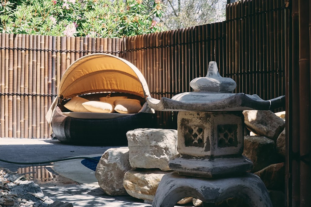 Japanese hot spring house | lodging | 46 Explorers Rd, Katoomba NSW 2780, Australia | 0401817742 OR +61 401 817 742