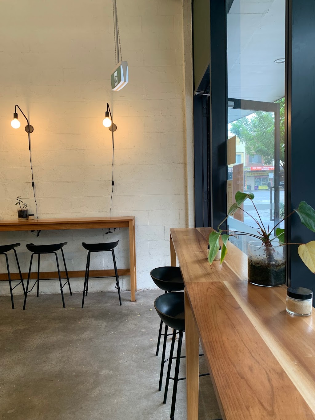 Comoros Coffee | Shop 4/1 Robey St, Mascot NSW 2020, Australia | Phone: 0457 679 757