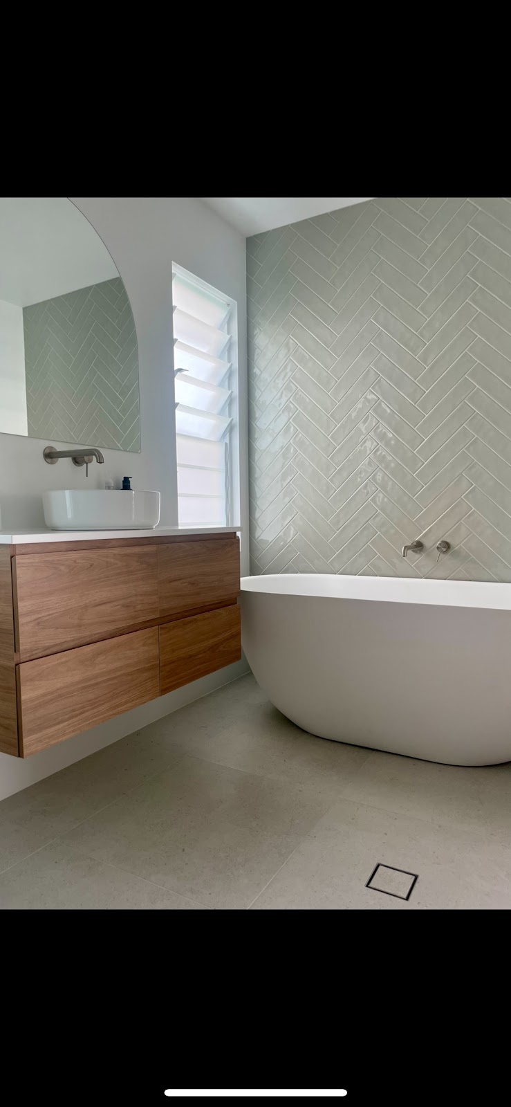 Montague Building & Construction | Warbler Cres, North Narooma NSW 2546, Australia | Phone: 0431 553 882